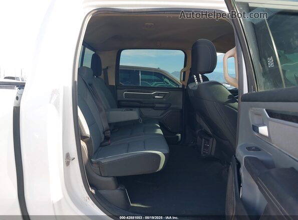 1C6RREFT3LN372491 2020 RAM 1500 White VIN sticker view