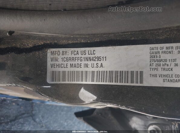 1C6RRFFG1NN429511 2022 RAM 1500 Black Vista del compartimento del motor