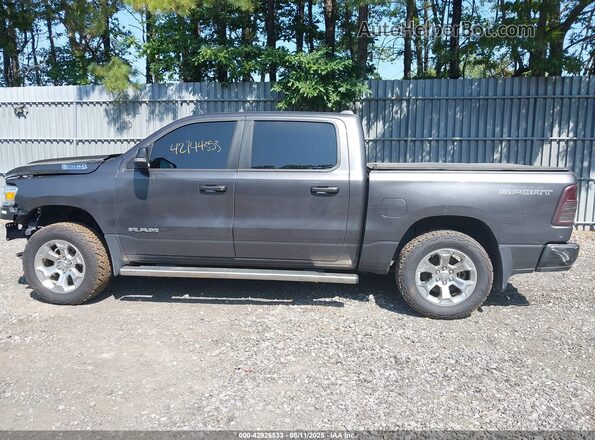 1C6RRFFG3NN439649 2022 RAM 1500 Gray Սալոնի 360 աստիճան տեսք