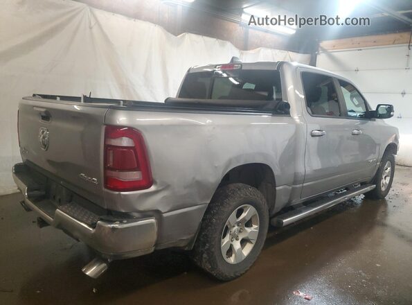 1C6SRFFT2MN632047 2021 RAM 1500 Серебряный Задняя правая четверть