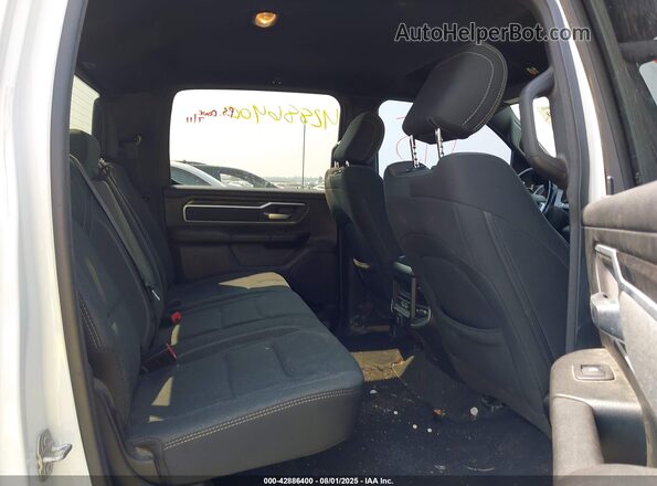 1C6SRFFT5LN282802 2020 RAM 1500 White Vista de la etiqueta del VIN