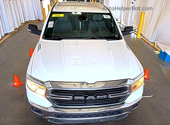 1C6SRFFT5MN632012 2021 RAM 1500  უკანა სალონის ხედი