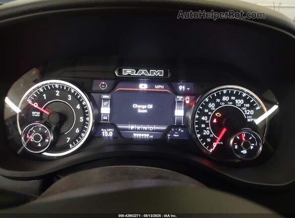 1C6SRFFT7NN254888 2022 RAM 1500 Красный Вид задних сидений