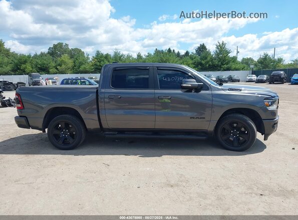 1C6SRFFT8LN313783 2020 RAM 1500 Серый Вид задней части салона