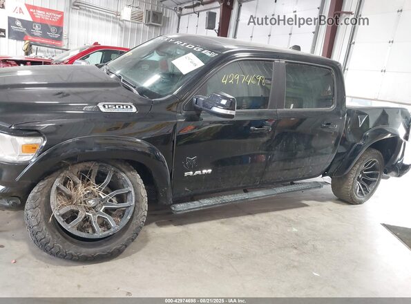 1C6SRFFT8NN128135 2022 RAM 1500 Black Widok wnętrza z tyłu