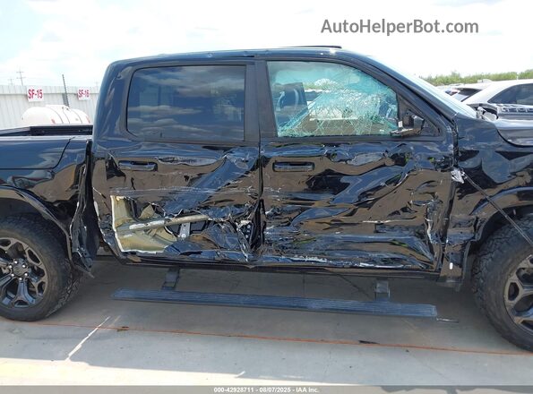 1C6SRFHT6LN171592 2020 RAM 1500 Black Rear interior view