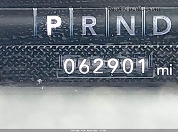 1C6SRFJT0MN806088 2021 RAM 1500 White 