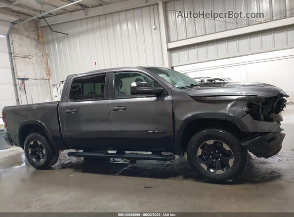 1C6SRFLT8LN257946 2020 RAM 1500 Gray Widok wnętrza z tyłu