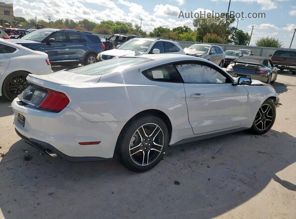 1FA6P8THXM5107027 2021 FORD MUSTANG Белый Передняя правая четверть