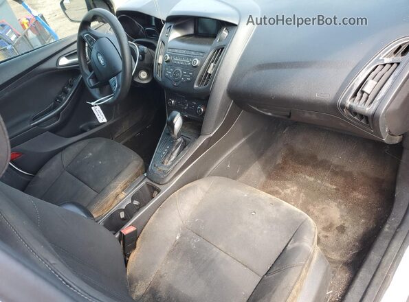 1FADP3F21JL214699 2018 FORD FOCUS White 