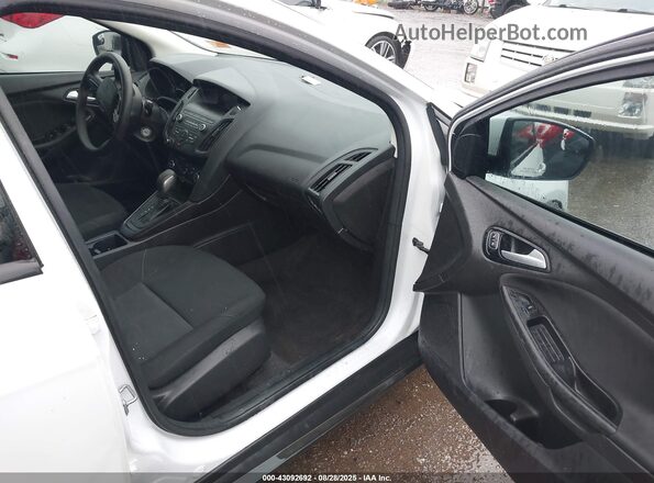 1FADP3F21JL277480 2018 FORD FOCUS White 