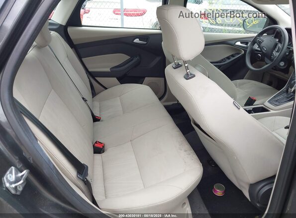 1FADP3F29JL279784 2018 FORD FOCUS Gray 