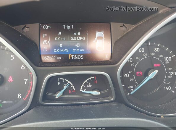 1FADP3FEXJL281652 2018 FORD FOCUS Silver Rear seats view