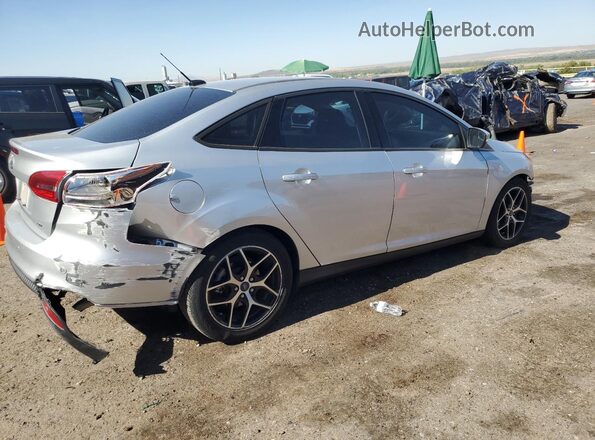 1FADP3H24JL223605 2018 FORD FOCUS Silver 