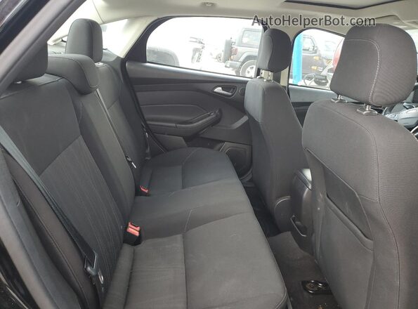1FADP3H25JL223385 2018 FORD FOCUS Black 