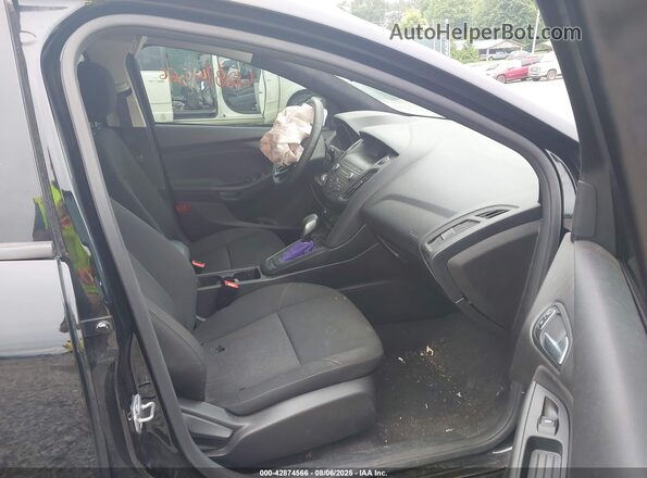 1FADP3K29JL210227 2018 FORD FOCUS Черный 