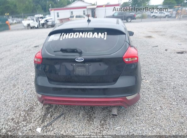 1FADP3K29JL210227 2018 FORD FOCUS Черный 