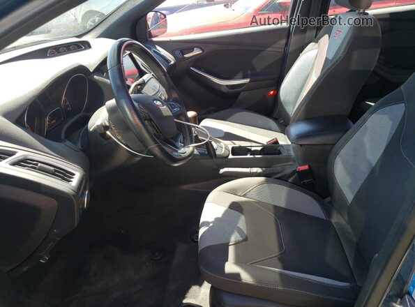 1FADP3L99JL293590 2018 FORD FOCUS Blue 