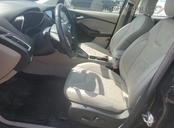 1FADP3R47JL296743 2018 FORD FOCUS Black 