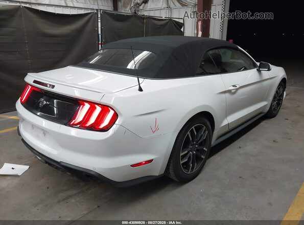 1FATP8UH1J5145274 2018 FORD MUSTANG Белый 