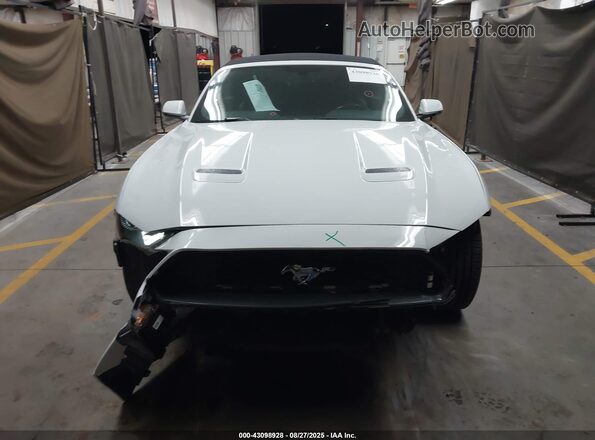 1FATP8UH1J5145274 2018 FORD MUSTANG Белый 