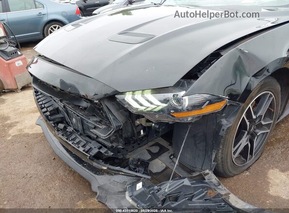 1FATP8UH1N5119943 2022 FORD MUSTANG Черный Вид спереди