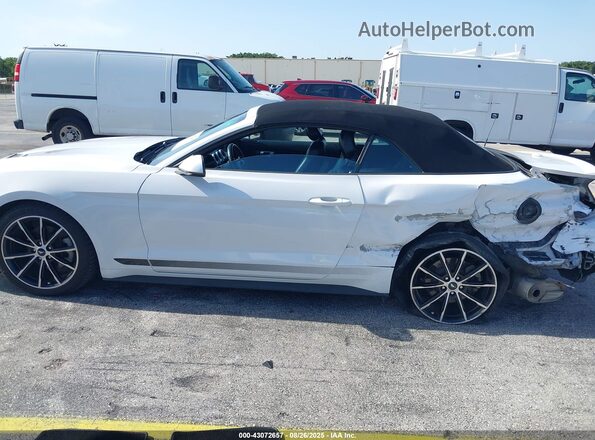 1FATP8UH4M5114475 2021 FORD MUSTANG White Панорамний вид салону 360°