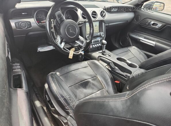 1FATP8UH8J5138578 2018 FORD MUSTANG Черный 