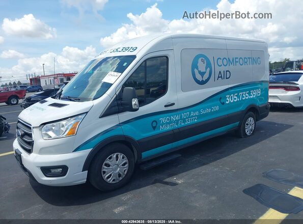 1FBAX2C89LKA61020 2020 FORD PASSENGER White Vista tres cuartos delantera izquierda