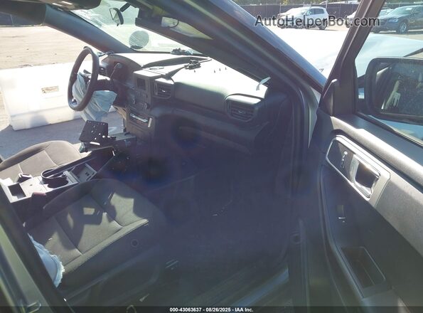 1FM5K8ABXMGC00973 2021 FORD POLICE INTERCEPTOR Серебряный Вид салона спереди