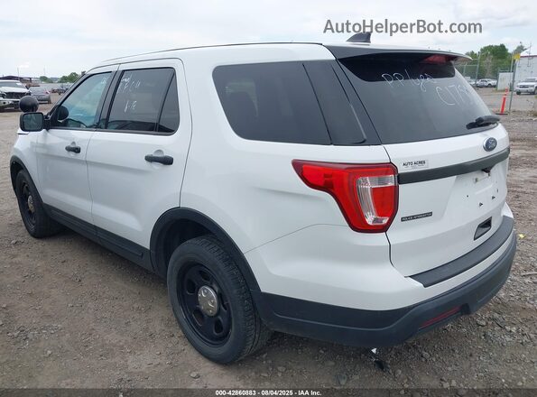 1FM5K8AR7JGC17545 2018 FORD POLICE INTERCEPTOR White Trasero izquierdo