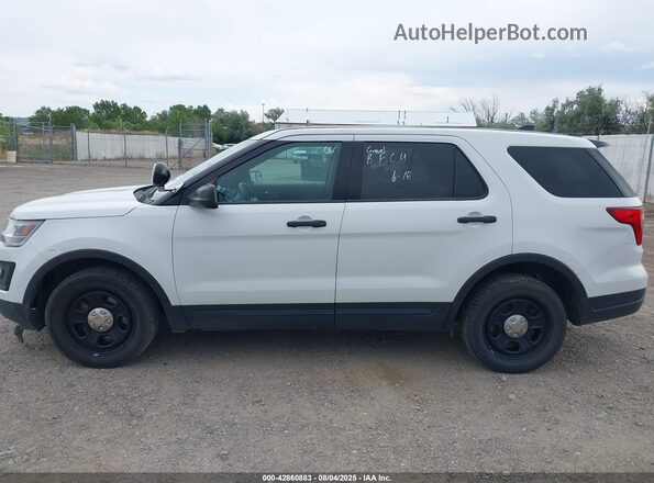 1FM5K8AR7JGC17545 2018 FORD POLICE INTERCEPTOR White Vista interior de 360 grados
