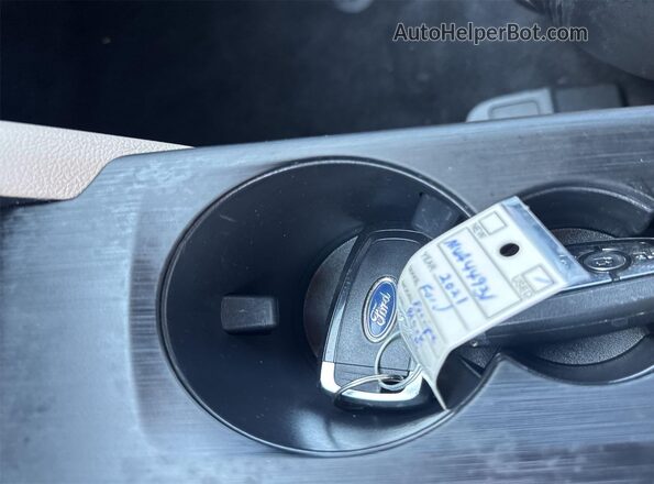 1FMCU0CZ4MUA44931 2021 FORD ESCAPE  Панорамный вид салона 360°
