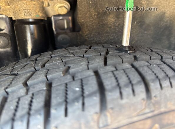 1FMCU0CZ4MUA44931 2021 FORD ESCAPE  Вид сзади