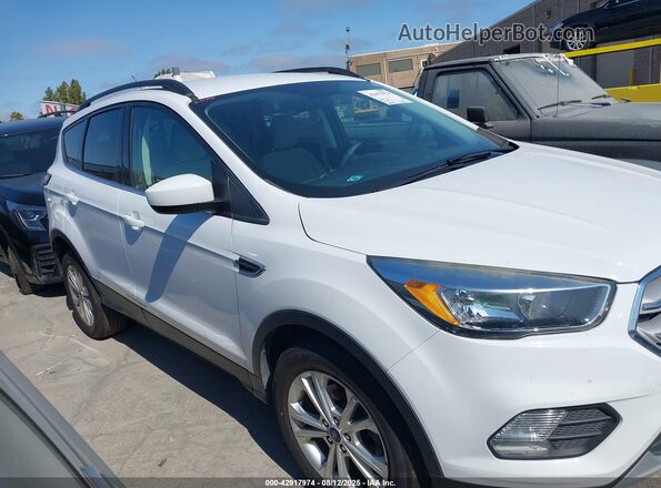 1FMCU0GD3JUA25314 2018 FORD ESCAPE White 