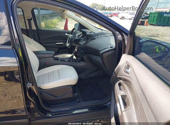 1FMCU0HD3JUC55191 2018 FORD ESCAPE Черный 