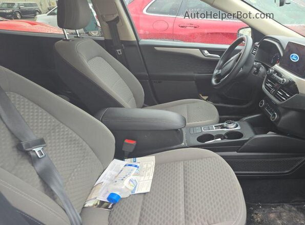 1FMCU9G60LUB45046 2020 FORD ESCAPE  Vista tres cuartos delantera izquierda