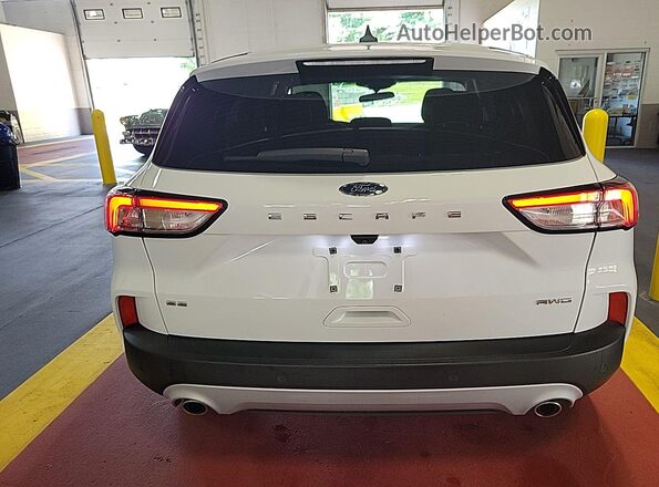 1FMCU9G60LUC60780 2020 FORD ESCAPE  Vista interior delantera