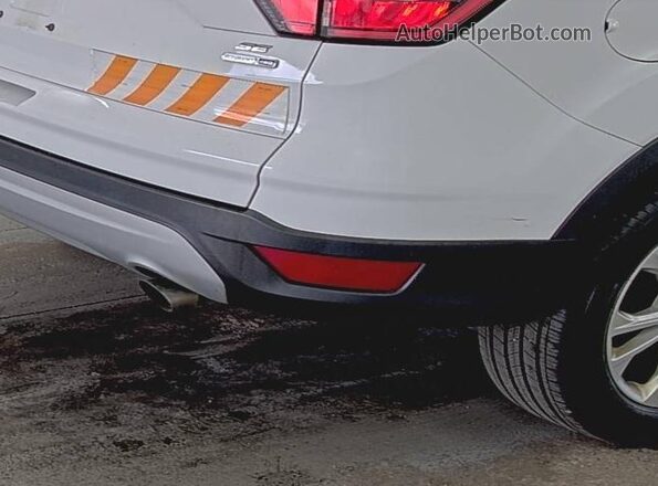 1FMCU9GD9JUC13288 2018 FORD ESCAPE  Задняя правая четверть