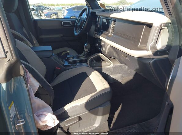 1FMDE5BH1MLA89953 2021 FORD BRONCO Blue Вид салону спереду