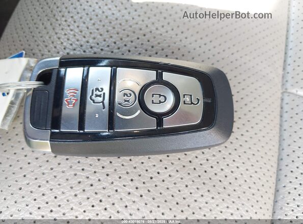 1FMJU1HT2LEA18368 2020 FORD EXPEDITION White Widok deski rozdzielczej