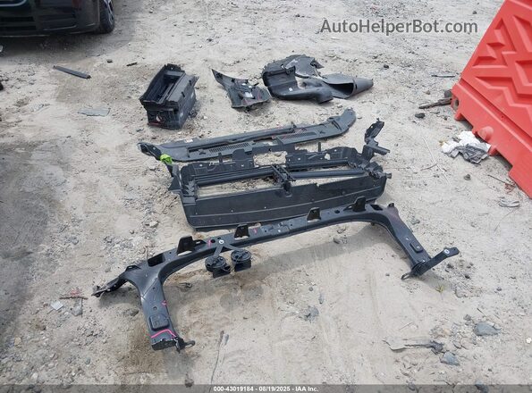 1FMJU2AT0JEA48692 2018 FORD EXPEDITION Белый 