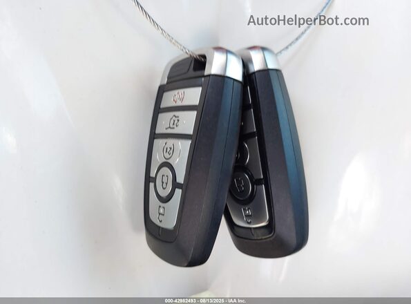 1FMSK8DH5LGD06832 2020 FORD FORD EXPLORER Бордовый Вид панели приборов