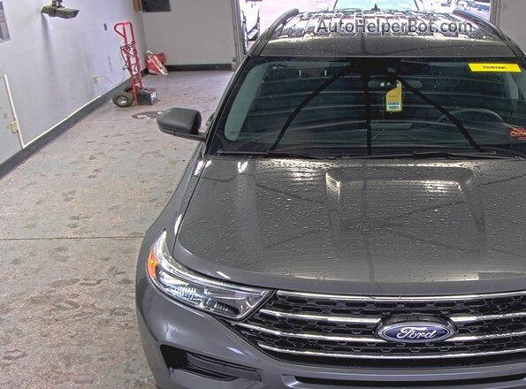 1FMSK8DH5RGA06376 2024 FORD FORD EXPLORER  Front view