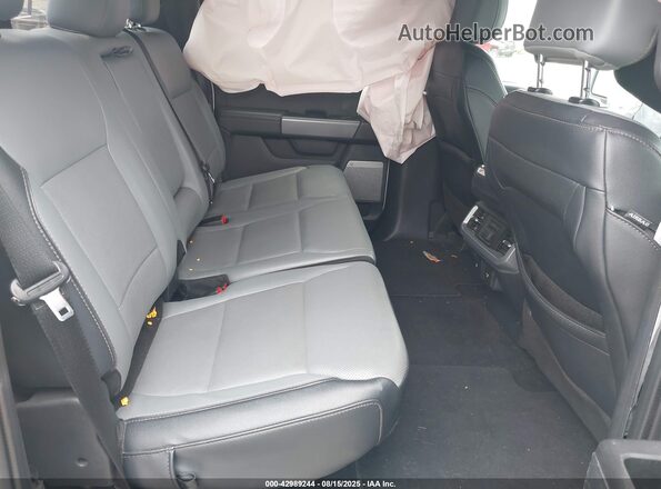 1FT6W1EV6PWG04601 2023 FORD F-150 LIGHTNING White Vista de la etiqueta del VIN