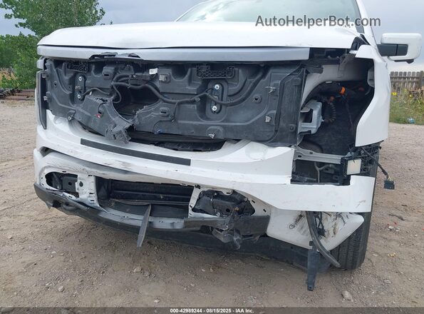1FT6W1EV6PWG04601 2023 FORD F-150 LIGHTNING White Vista frontal