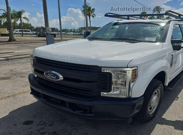 1FT7W2A6XJEB99400 2018 FORD F-250  წინა ხედი