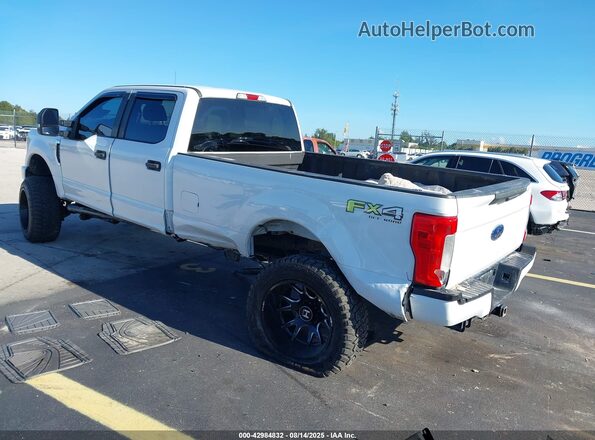 1FT7W2B64JEB26408 2018 FORD F250 White 