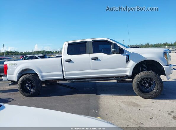 1FT7W2B64JEB26408 2018 FORD F250 White 