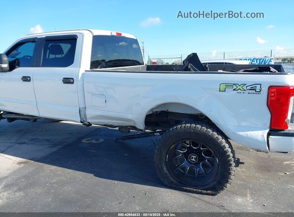 1FT7W2B64JEB26408 2018 FORD F250 White 